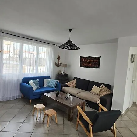 度假居 Maison De La Vendee 700m De La 山地圣母村